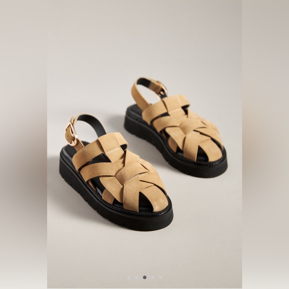 NWT Pilcro suede fisherman sandals